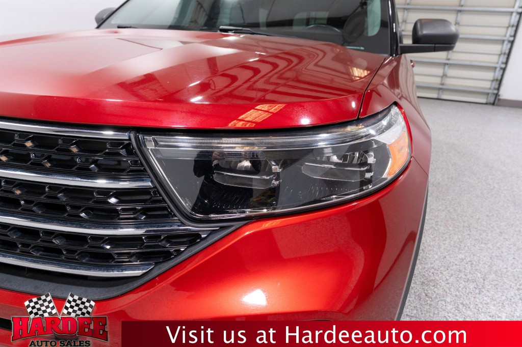 2020 Ford Explorer Image 8