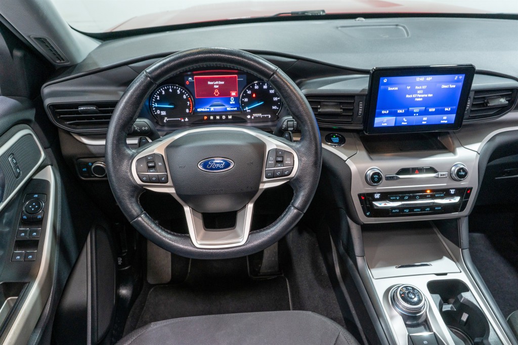 2020 Ford Explorer Image 11