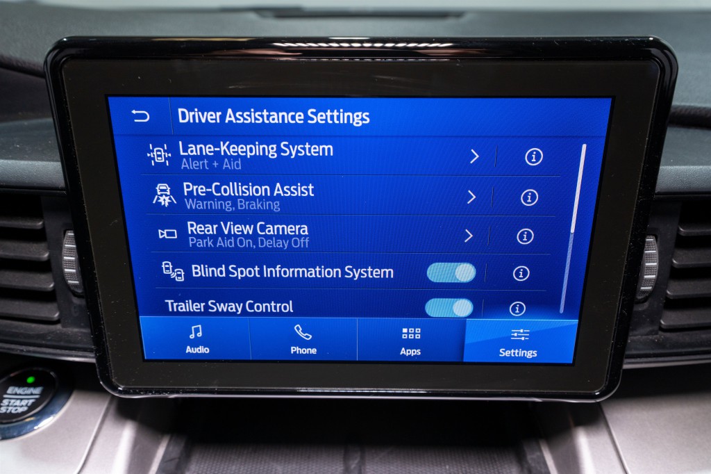 2020 Ford Explorer Image 18