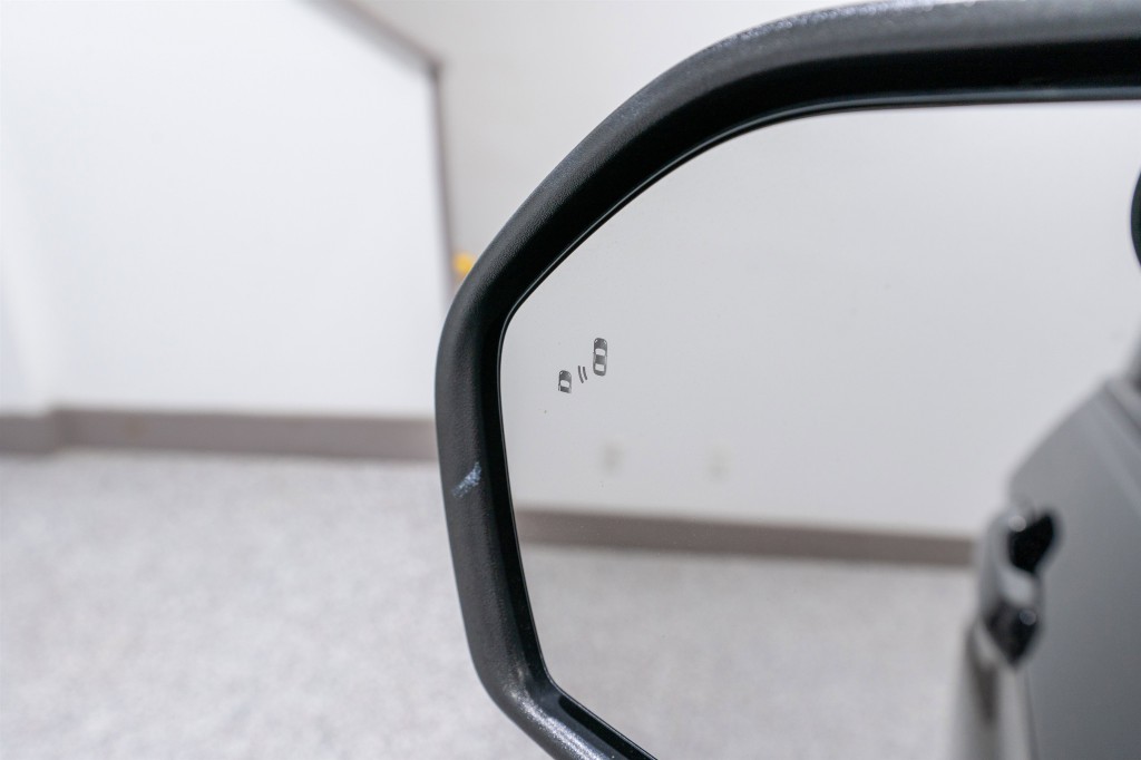 2022 Ford Explorer Image 13