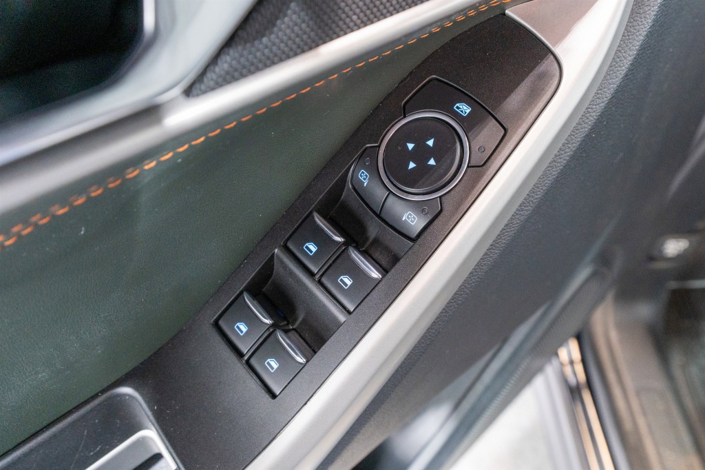 2022 Ford Explorer Image 14