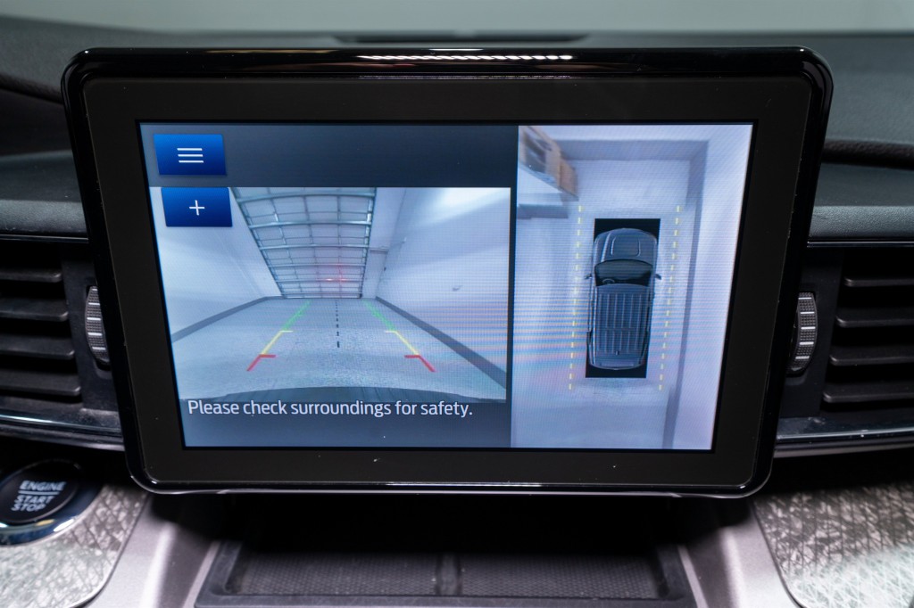 2022 Ford Explorer Image 23