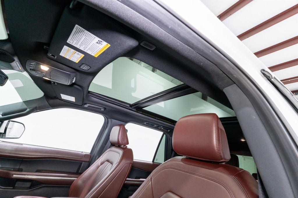 2024 Ford Expedition Image 18