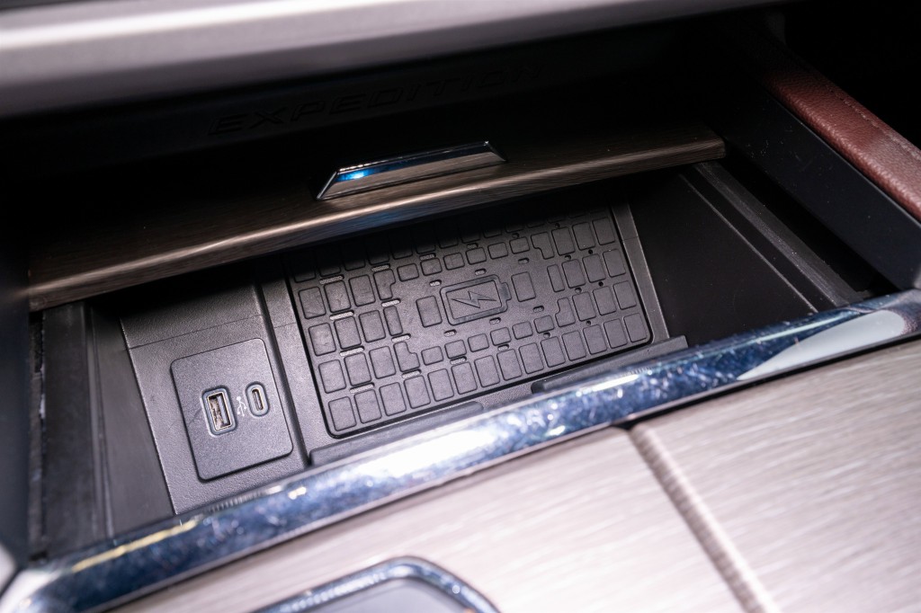 2024 Ford Expedition Image 26