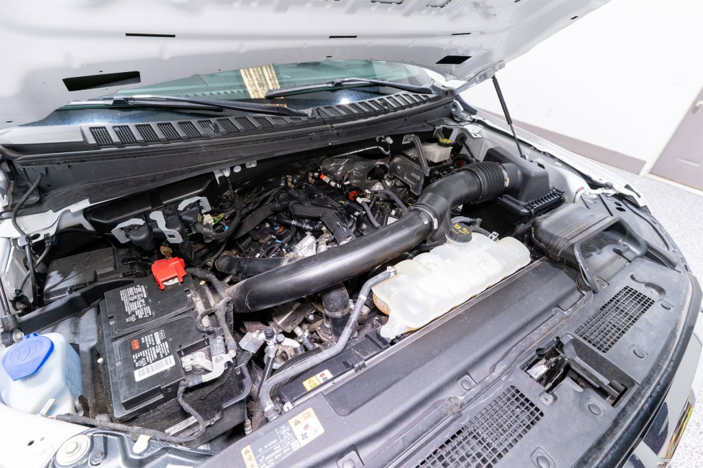 2024 Ford Expedition Image 37