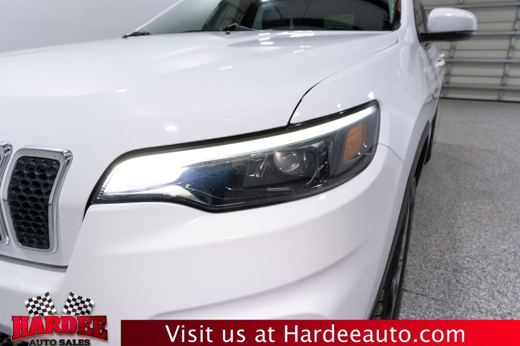 2019 Jeep Cherokee Image 8