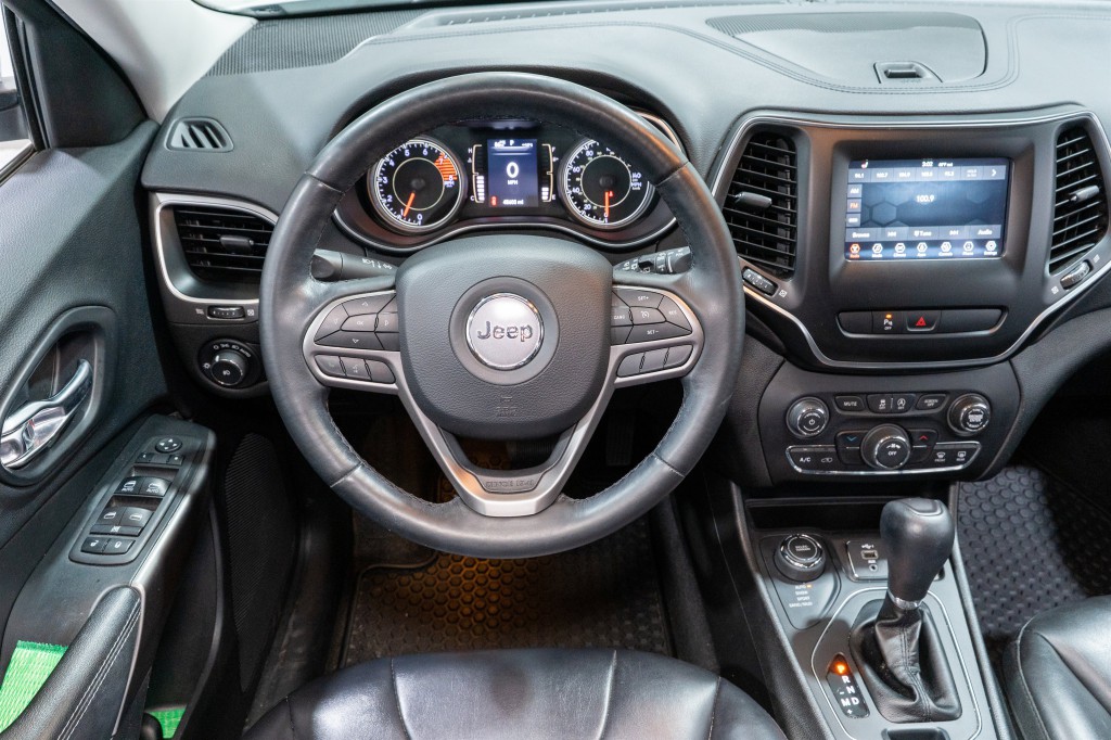 2019 Jeep Cherokee Image 11