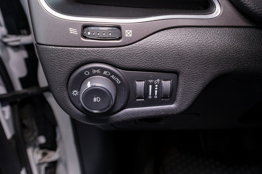 2019 Jeep Cherokee Image 30