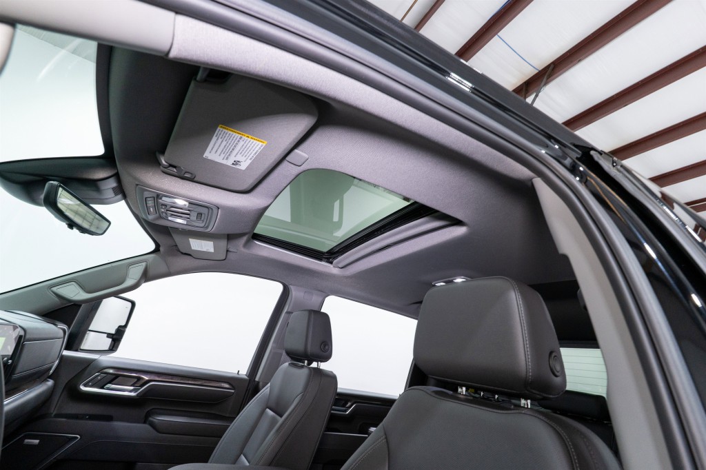 2025 Chevrolet Silverado 1500 Image 21