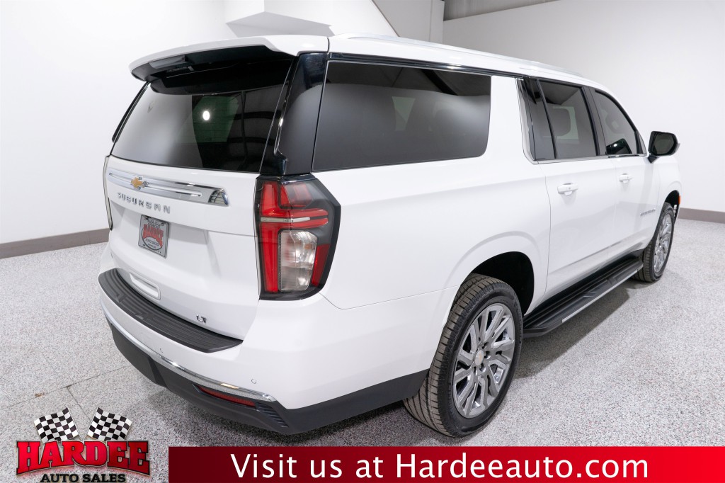 2024 Chevrolet Suburban Image 5