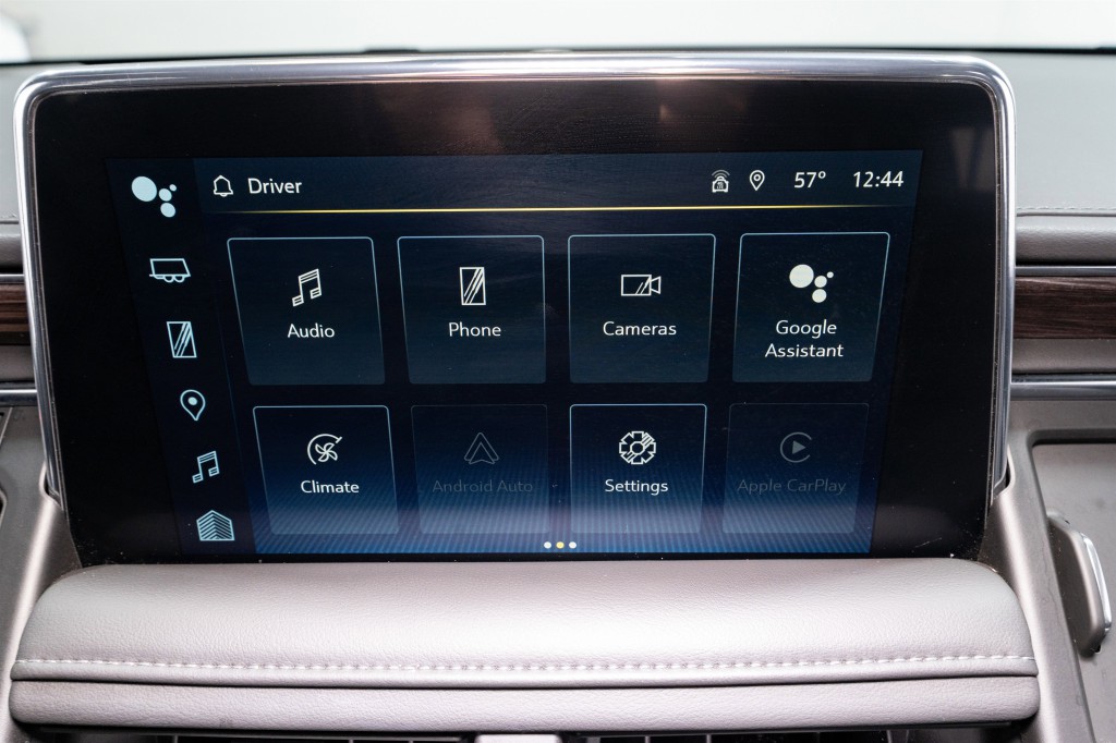 2024 Chevrolet Suburban Image 15