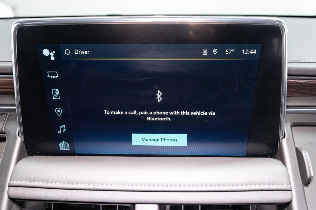 2024 Chevrolet Suburban Image 17