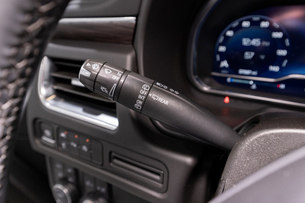 2024 Chevrolet Suburban Image 26