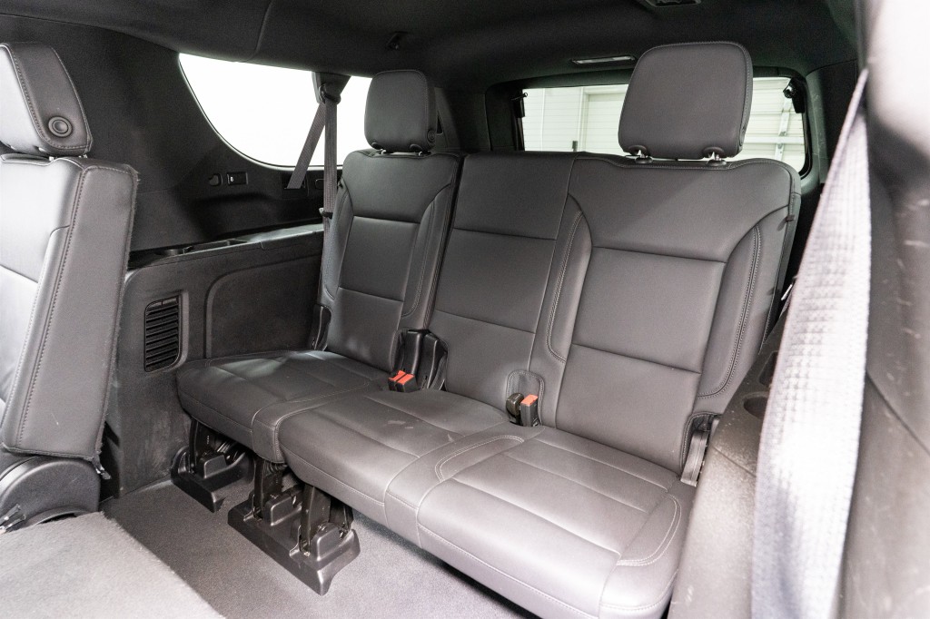 2024 Chevrolet Suburban Image 31