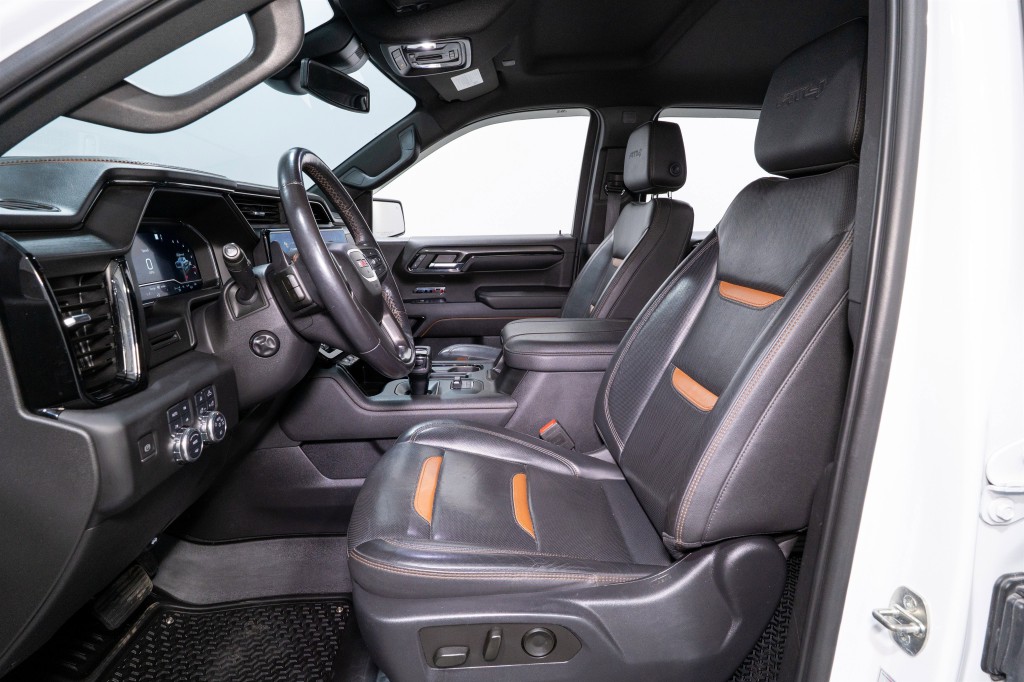 2023 GMC Sierra 1500 Image 17