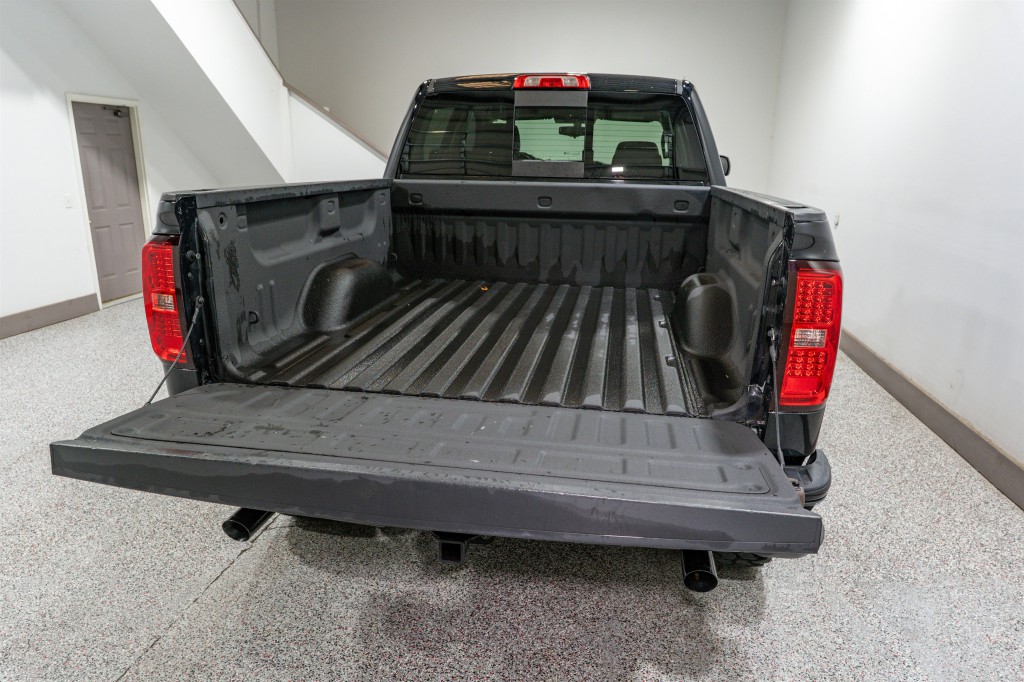 2018 Chevrolet Silverado 1500 Image 11