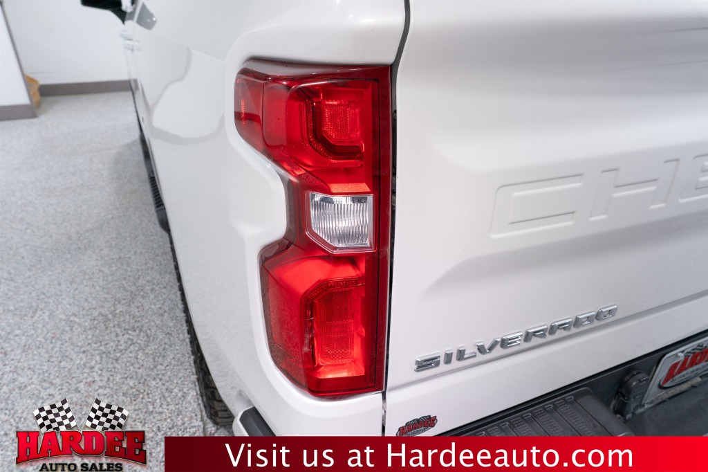 2022 Chevrolet Silverado 1500 Image 9