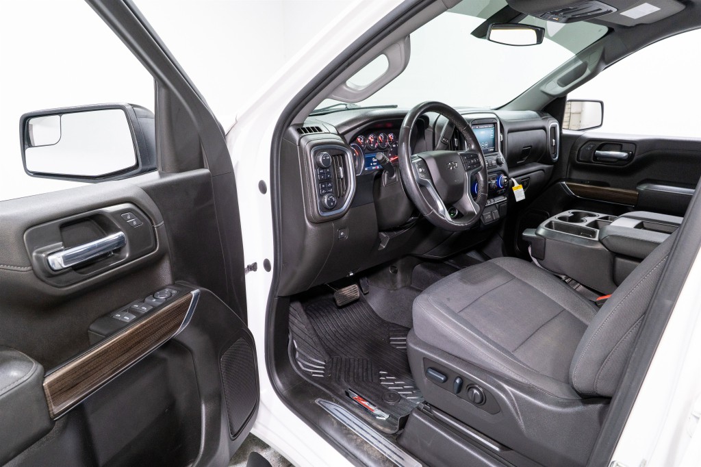 2022 Chevrolet Silverado 1500 Image 13