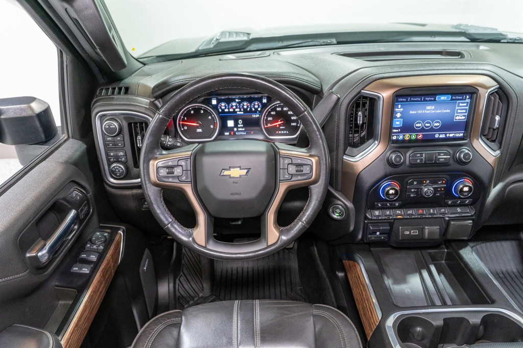 2020 Chevrolet Silverado 1500 Image 13