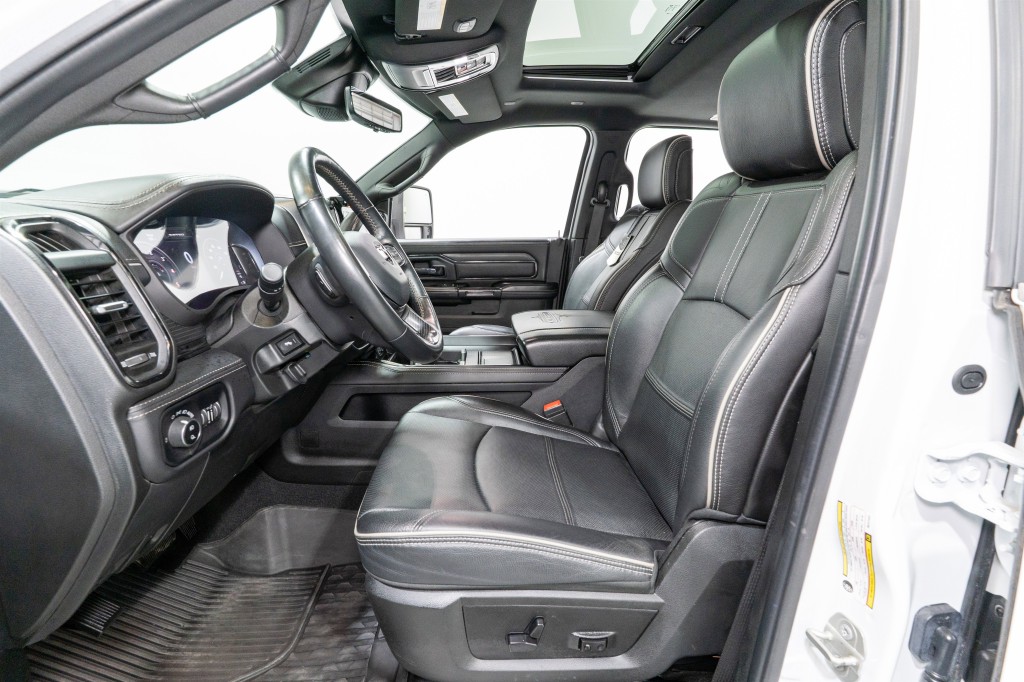 2024 RAM 3500 Image 19