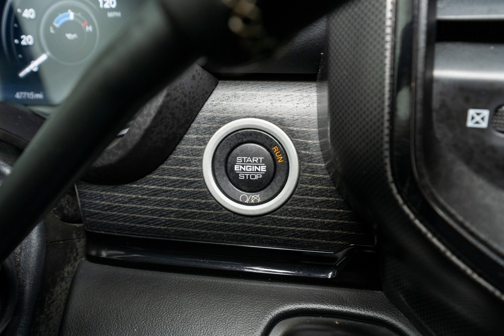 2024 RAM 3500 Image 30