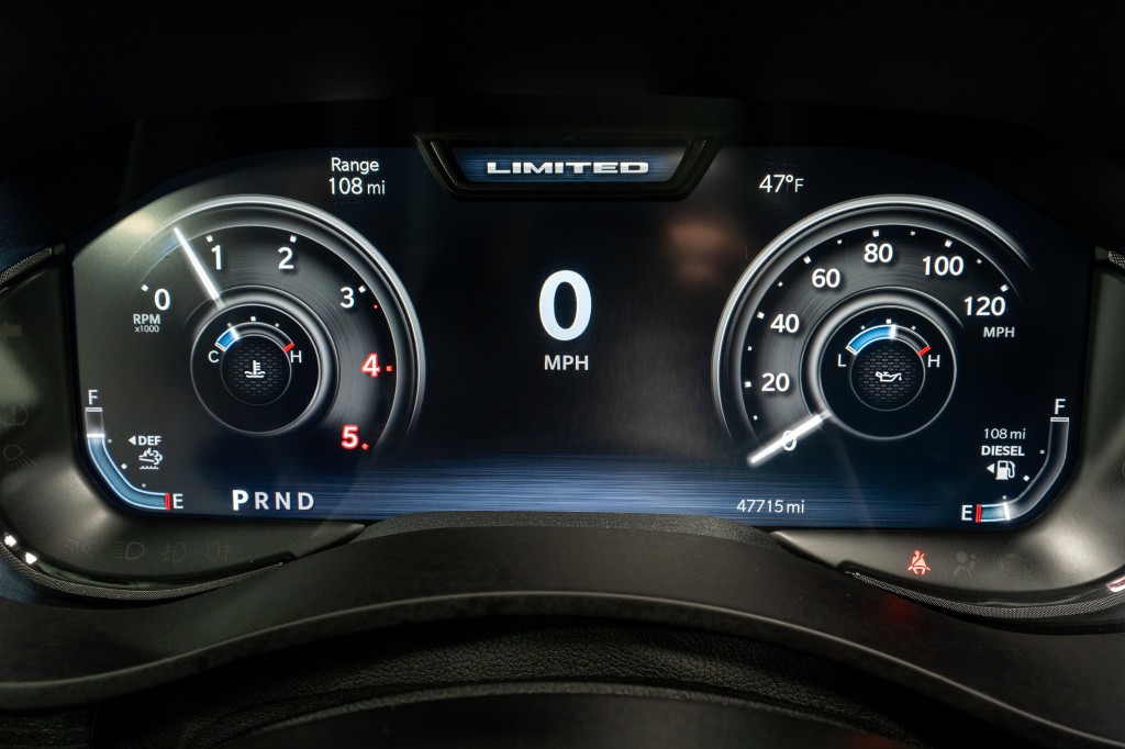 2024 RAM 3500 Image 31