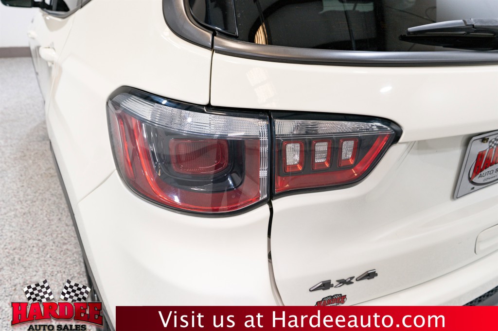 2019 Jeep Compass Image 9