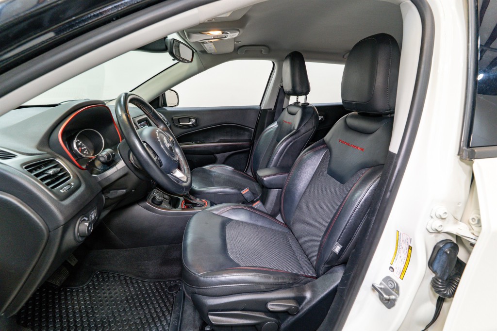 2019 Jeep Compass Image 14