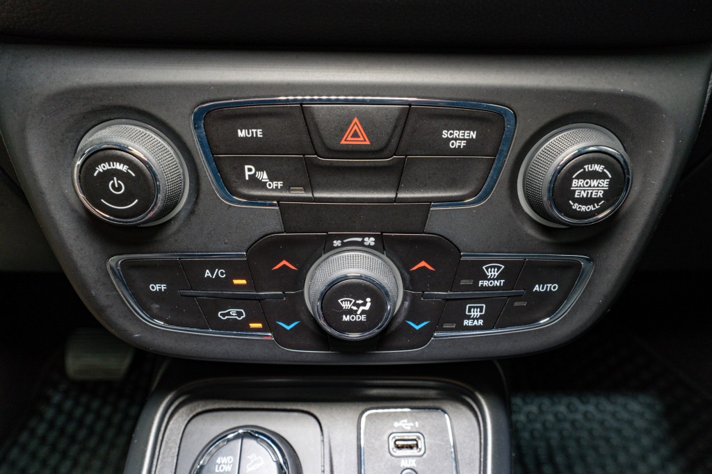 2019 Jeep Compass Image 20