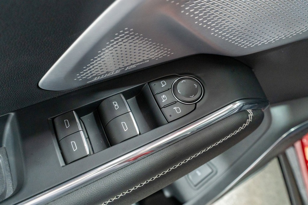 2024 GMC Acadia Image 15