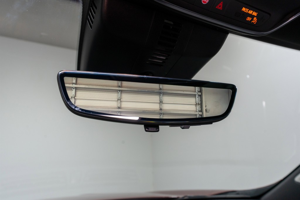 2024 GMC Acadia Image 18