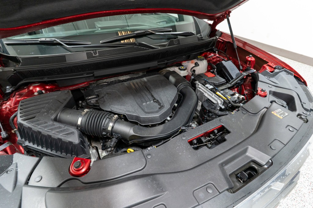 2024 GMC Acadia Image 36