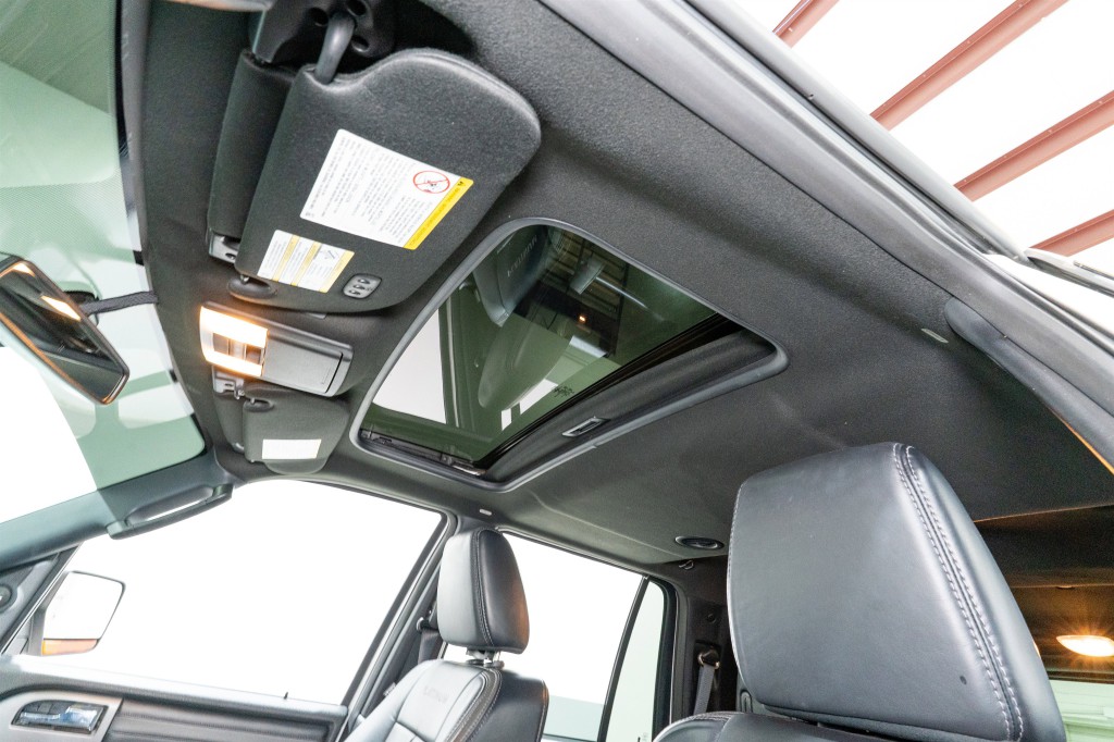2017 Ford Expedition Image 18