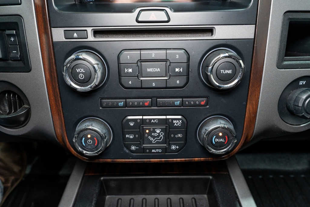 2017 Ford Expedition Image 25