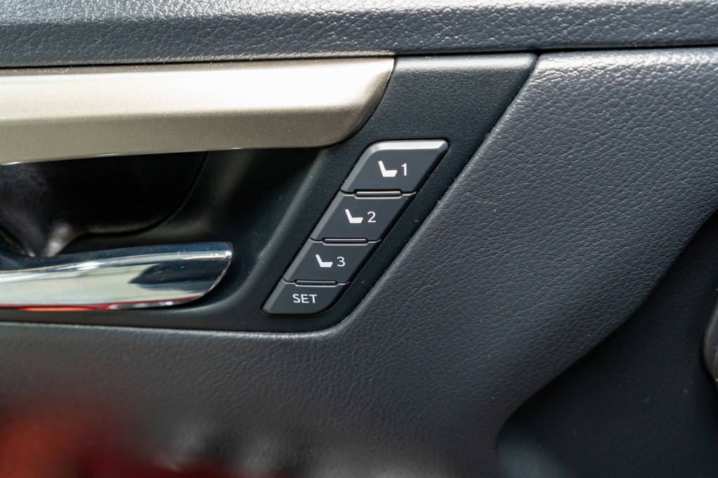 2019 Lexus RX Image 14