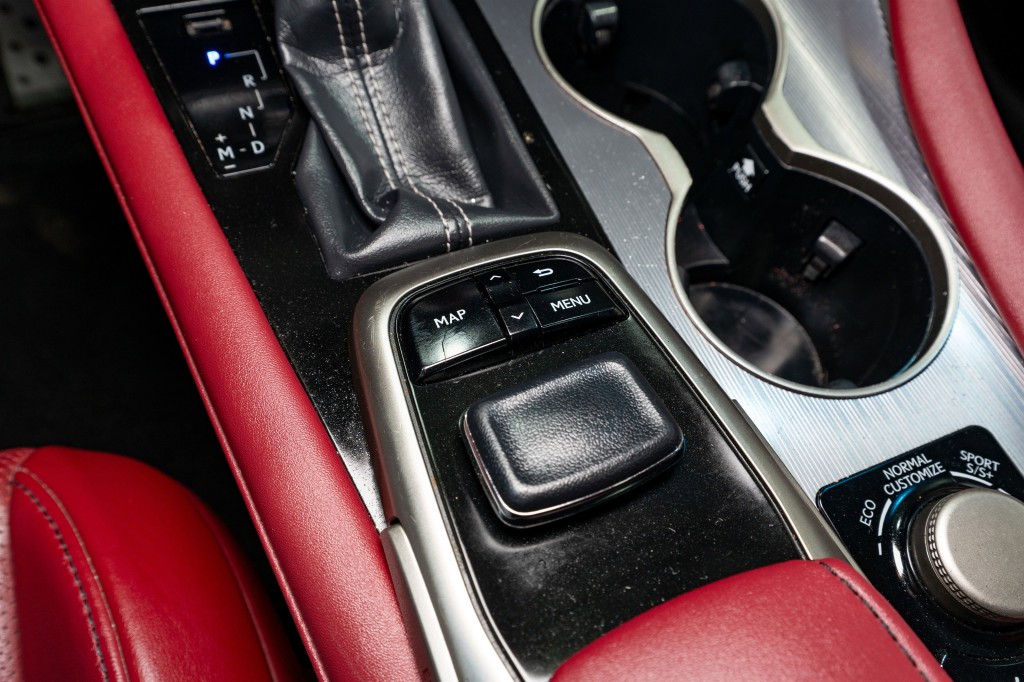 2019 Lexus RX Image 25