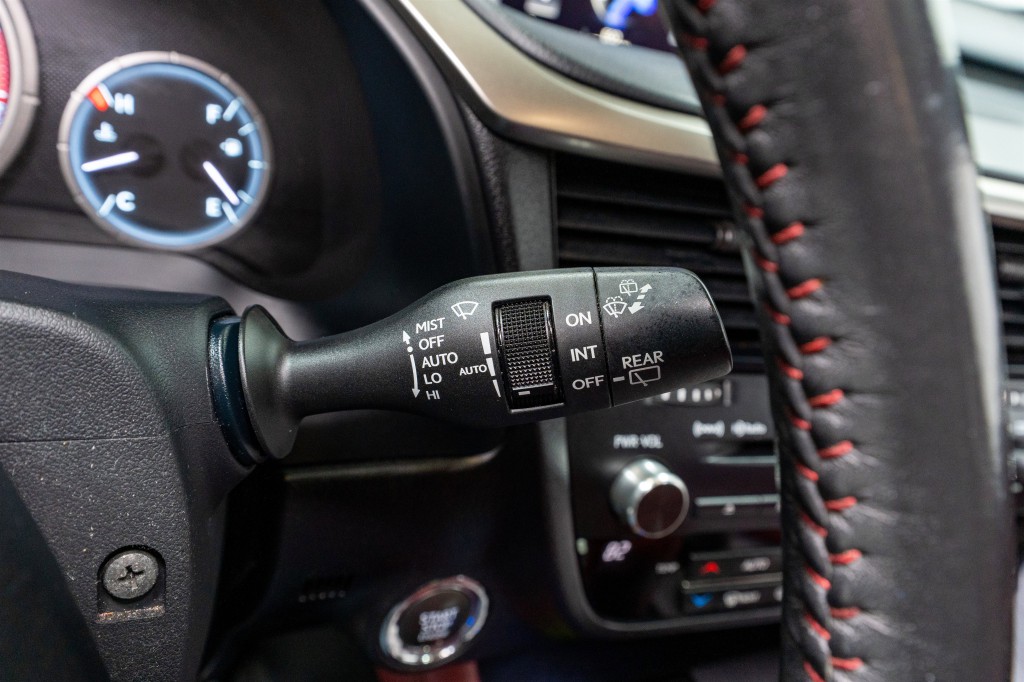 2019 Lexus RX Image 31