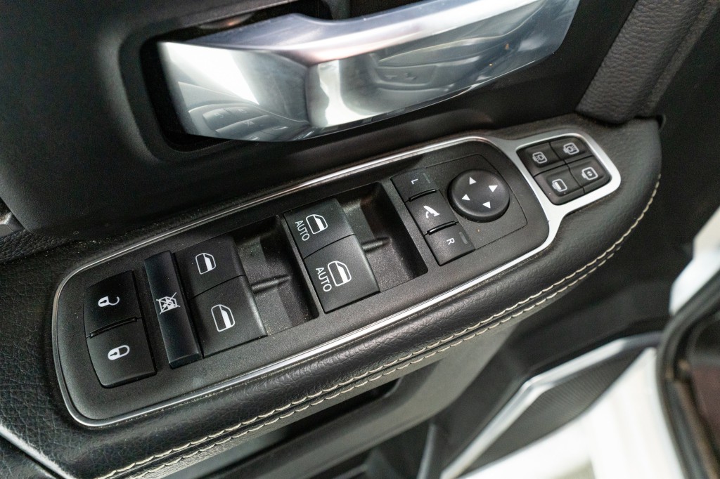 2024 RAM 2500 Image 16