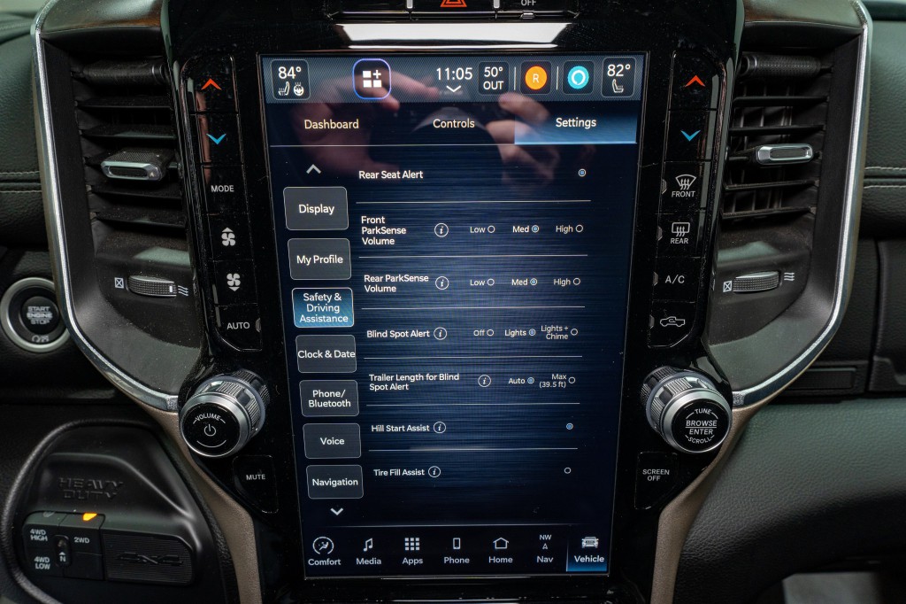 2024 RAM 2500 Image 22