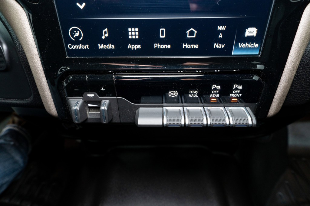 2024 RAM 2500 Image 23