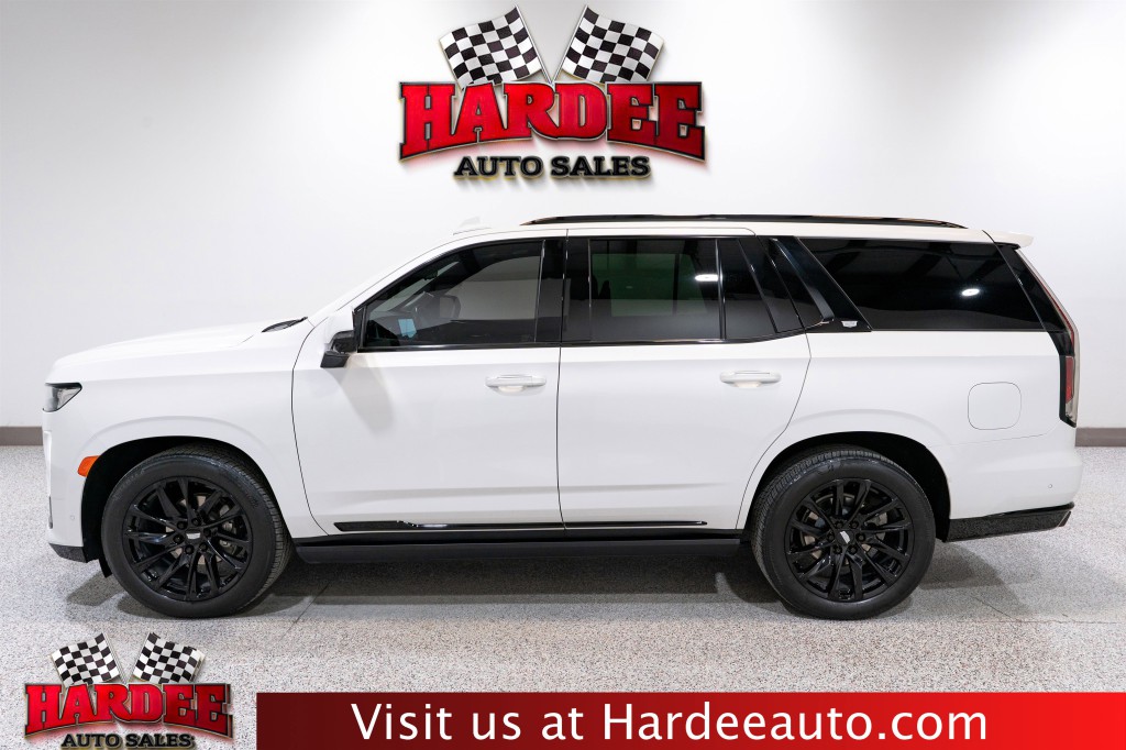 2023 Cadillac Escalade Image 1