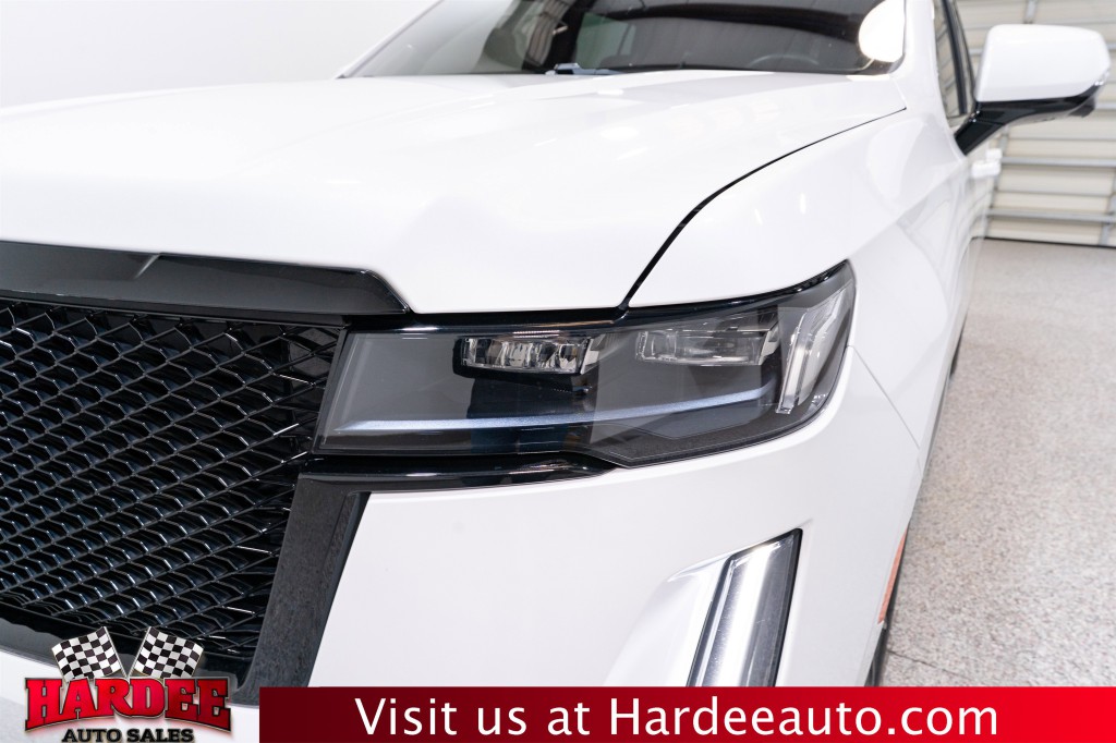 2023 Cadillac Escalade Image 8