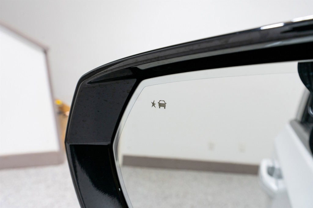 2023 Cadillac Escalade Image 14