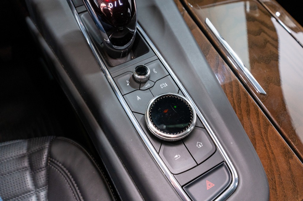 2023 Cadillac Escalade Image 28