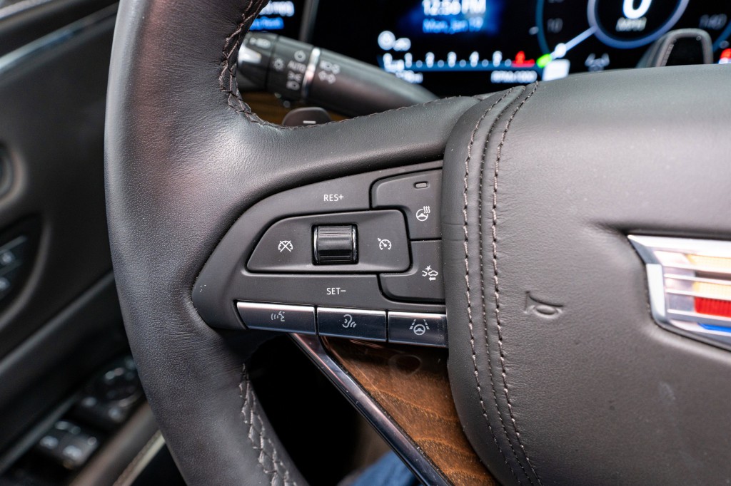 2023 Cadillac Escalade Image 31