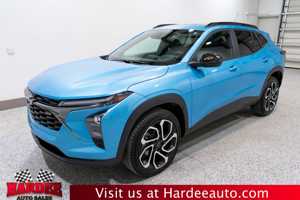 2025 Chevrolet Trax Image 2