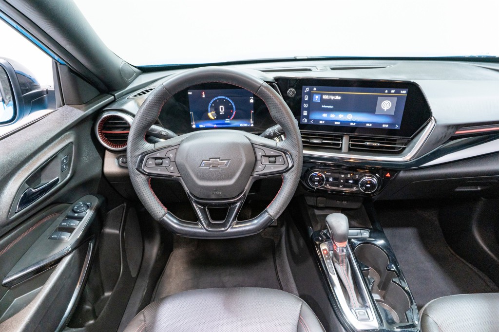 2025 Chevrolet Trax Image 11