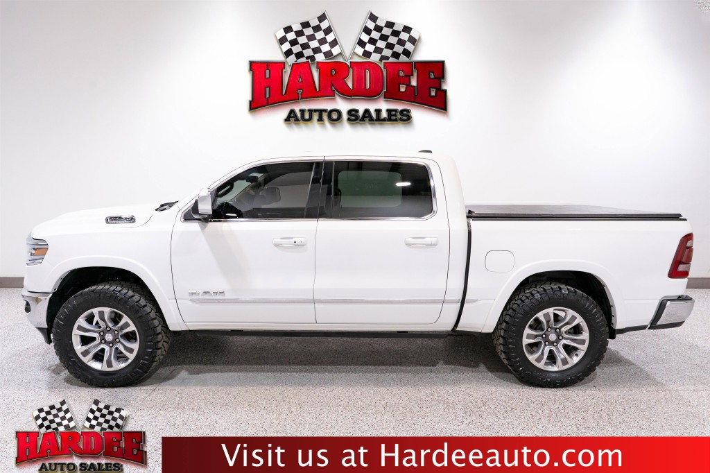 2023 RAM 1500 Image 1