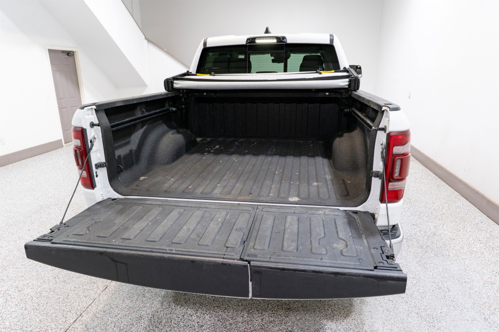 2023 RAM 1500 Image 12