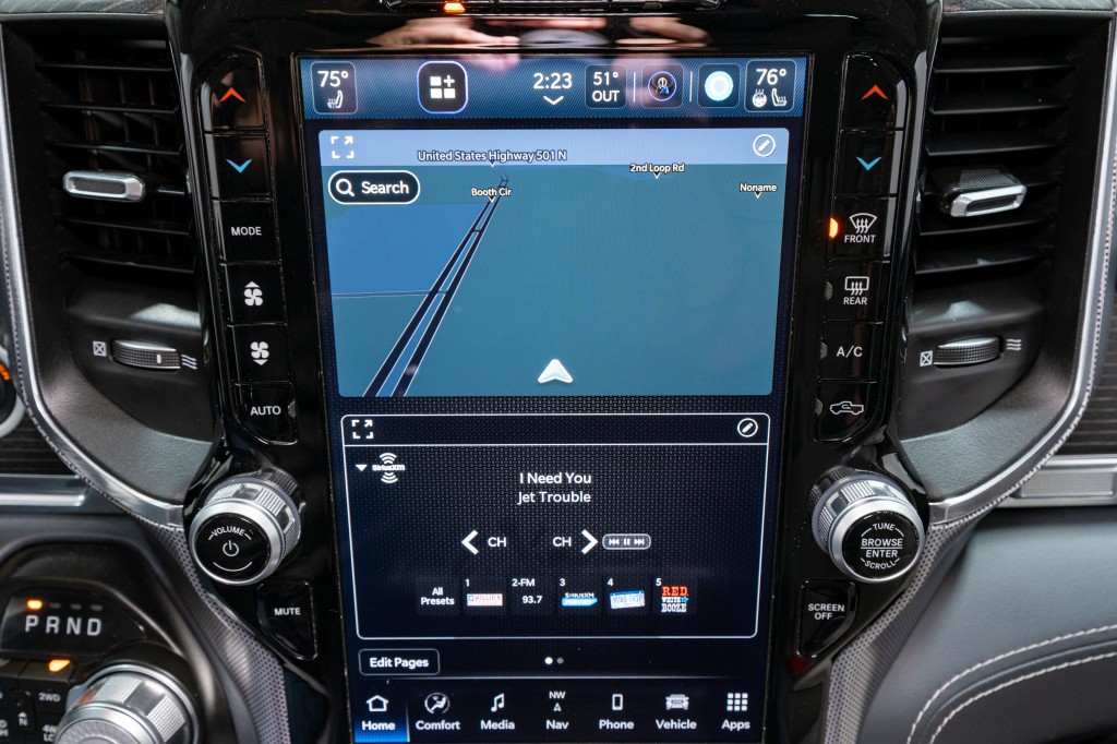 2023 RAM 1500 Image 25